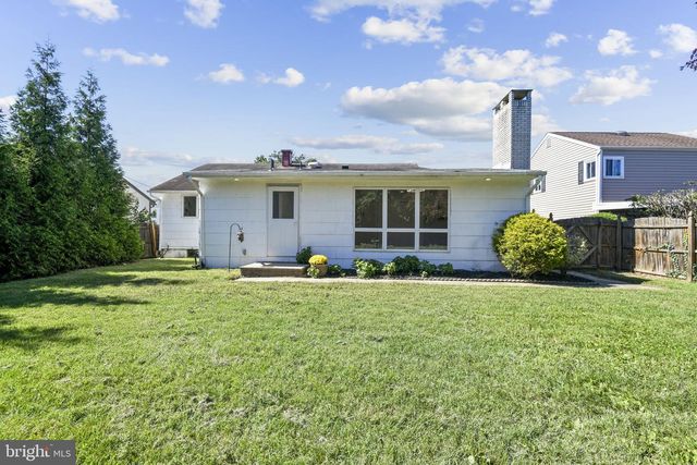 146 GARY DR, Trenton, NJ 08690