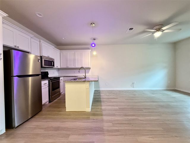 2301 N Hickory, Sherman, TX 75092