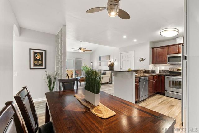 5402 Balboa Arms 415, San Diego, CA 92117