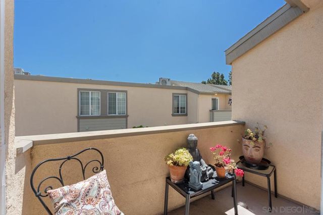 5402 Balboa Arms 415, San Diego, CA 92117