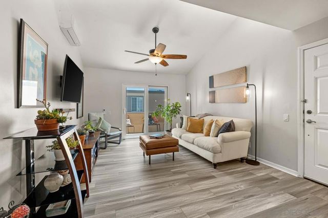 5402 Balboa Arms 415, San Diego, CA 92117