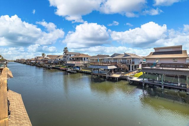 959 Bonita Street, Bayou Vista, TX 77563