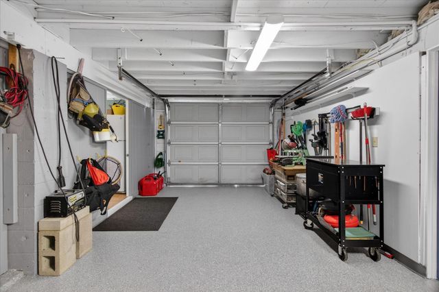 959 Bonita Street, Bayou Vista, TX 77563