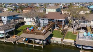 959 Bonita Street, Bayou Vista, TX 77563
