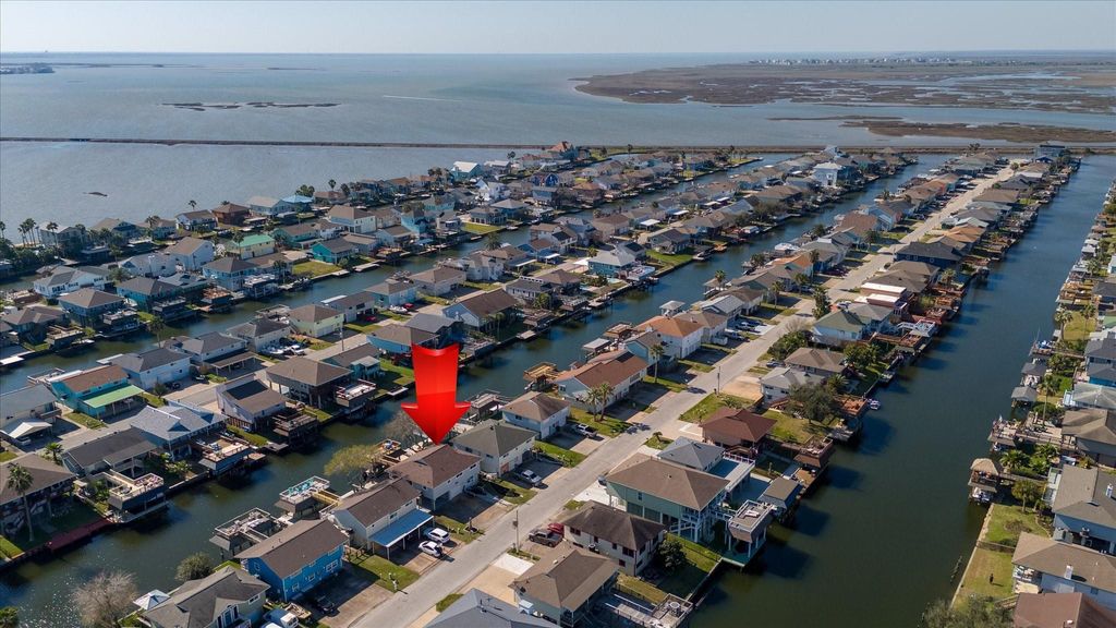 Image 49 of property listing at 959 Bonita Street, Bayou Vista, TX 77563