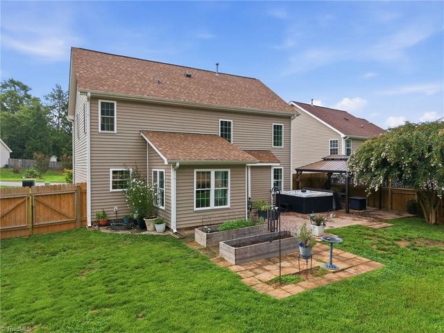 6306 Thornblade Court, Greensboro, NC 27410