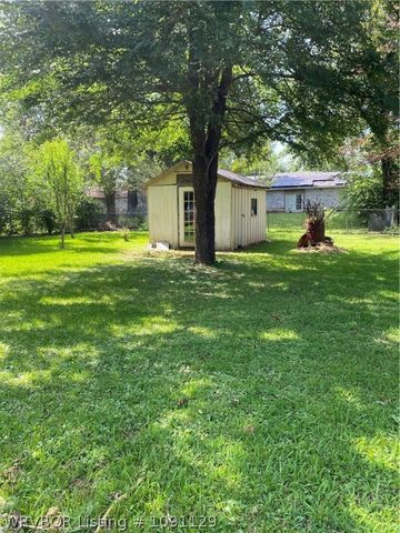 4004 Pond Street, Van Buren, AR 72956