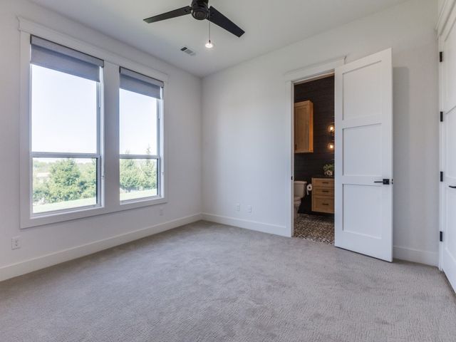 150 Stafford Drive, Heath, TX 75032