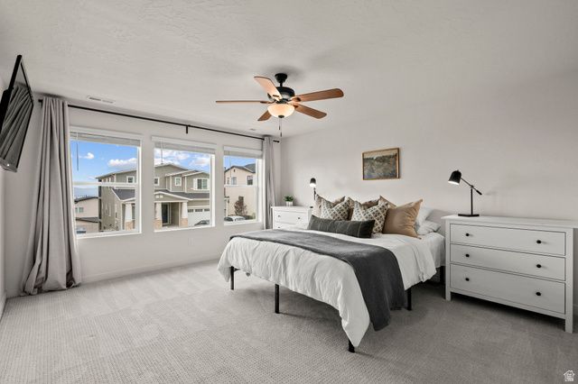 98 E GRANT LN, North Salt Lake, UT 84054