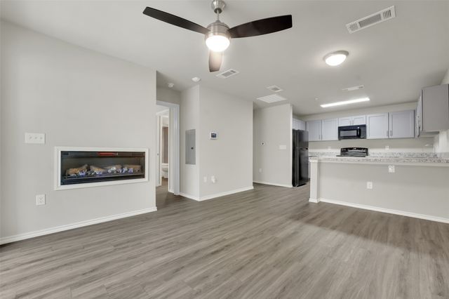 6108 Abrams Road 211, Dallas, TX 75231