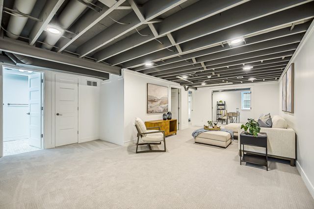 1003 Western Drive, Ann Arbor, MI 48103