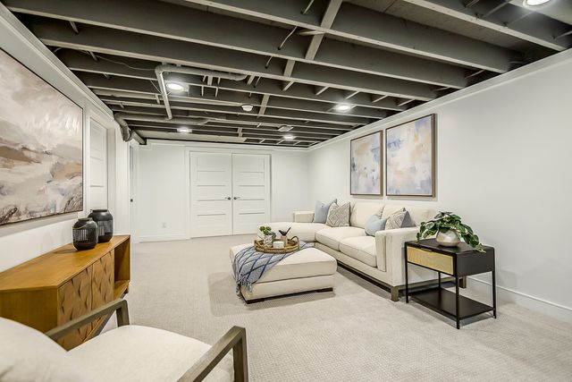 1003 Western Drive, Ann Arbor, MI 48103