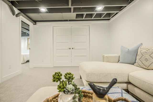 1003 Western Drive, Ann Arbor, MI 48103