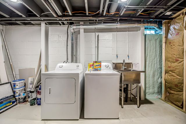 1003 Western Drive, Ann Arbor, MI 48103
