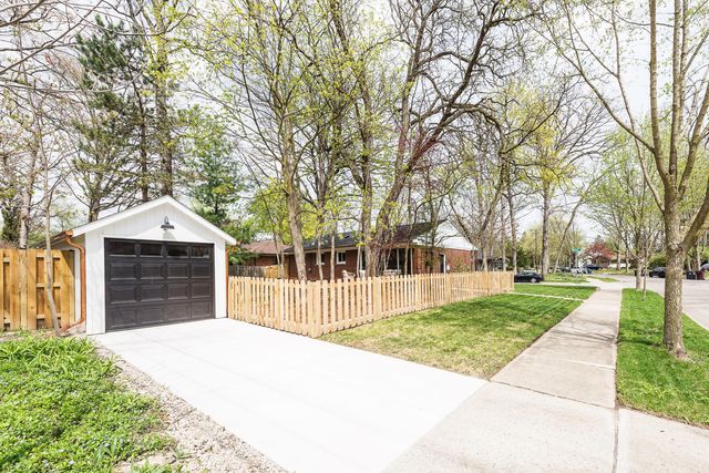 1003 Western Drive, Ann Arbor, MI 48103