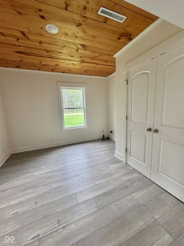 112 Lincoln Hills, Coatesville, IN 46121