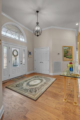 265 Shasteen Bend Dr, Winchester, TN 37398