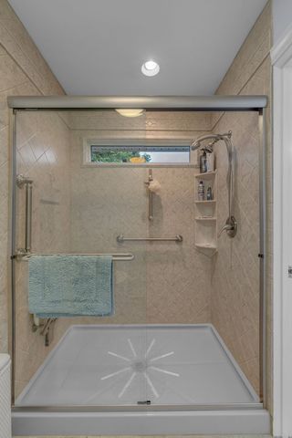 265 Shasteen Bend Dr, Winchester, TN 37398