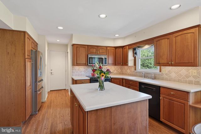 607 SPRING LINE DR, West Chester, PA 19382