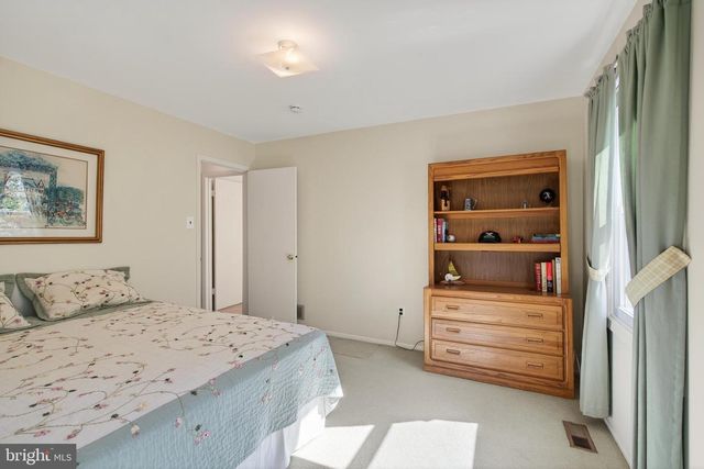 607 SPRING LINE DR, West Chester, PA 19382