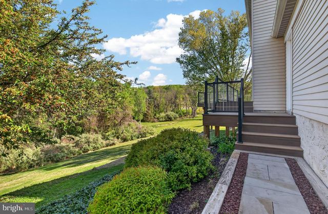 607 SPRING LINE DR, West Chester, PA 19382