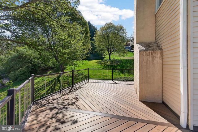 607 SPRING LINE DR, West Chester, PA 19382