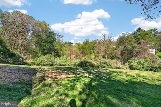 607 SPRING LINE DR, West Chester, PA 19382