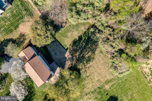 607 SPRING LINE DR, West Chester, PA 19382
