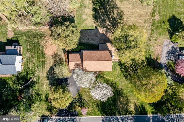 607 SPRING LINE DR, West Chester, PA 19382
