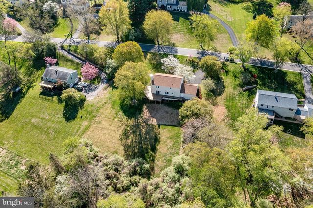 607 SPRING LINE DR, West Chester, PA 19382