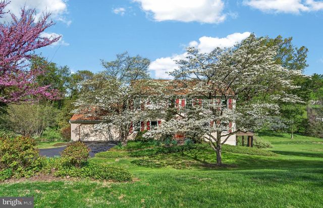 607 SPRING LINE DR, West Chester, PA 19382