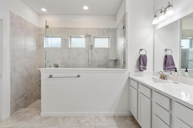 718 Hereford LOOP, Hutto, TX 78634