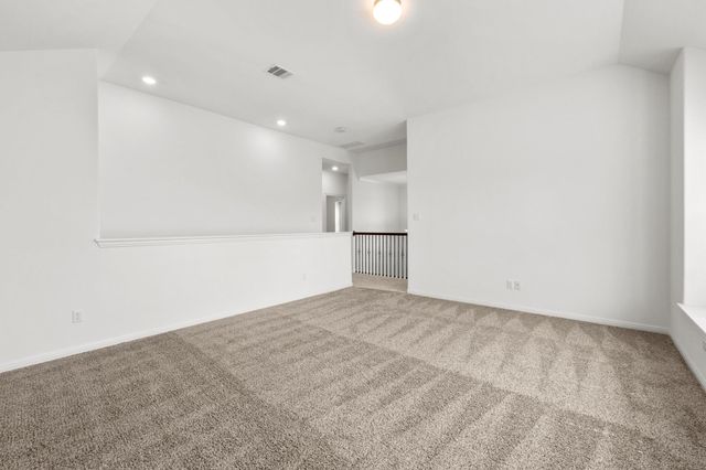 718 Hereford LOOP, Hutto, TX 78634