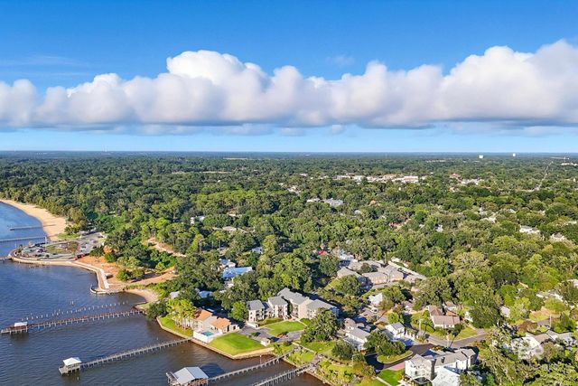 207 S Mobile Street 215, Fairhope, AL 36532