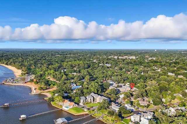 207 S Mobile Street 215, Fairhope, AL 36532