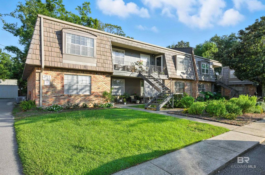 207 S Mobile Street 215, Fairhope, AL 36532