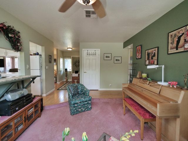 9179 Pershing Ave, Orangevale, CA 95662