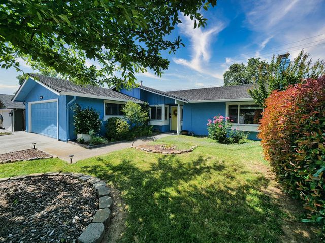 9179 Pershing Ave, Orangevale, CA 95662