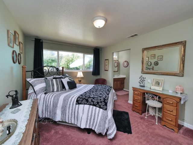 9179 Pershing Ave, Orangevale, CA 95662