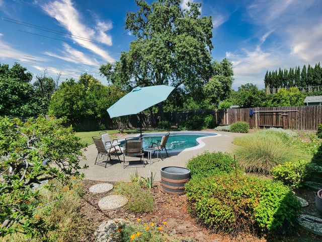 9179 Pershing Ave, Orangevale, CA 95662