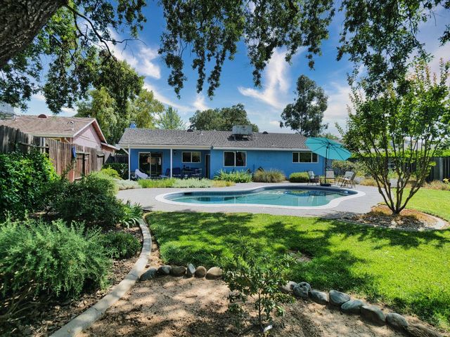 9179 Pershing Ave, Orangevale, CA 95662