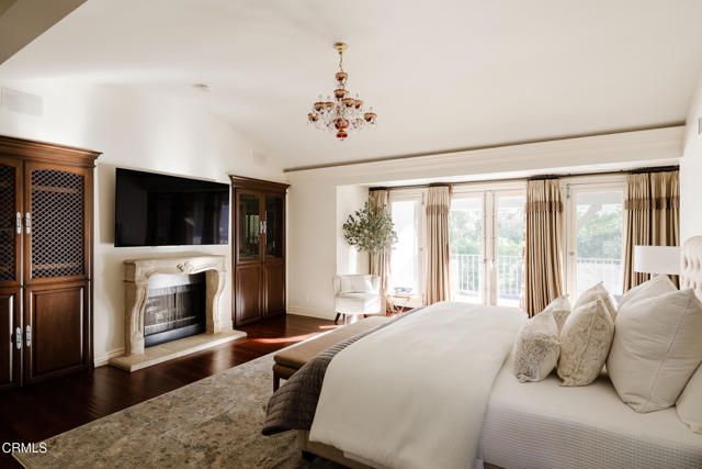 860 Flintridge Avenue, La Canada Flintridge, CA 91011