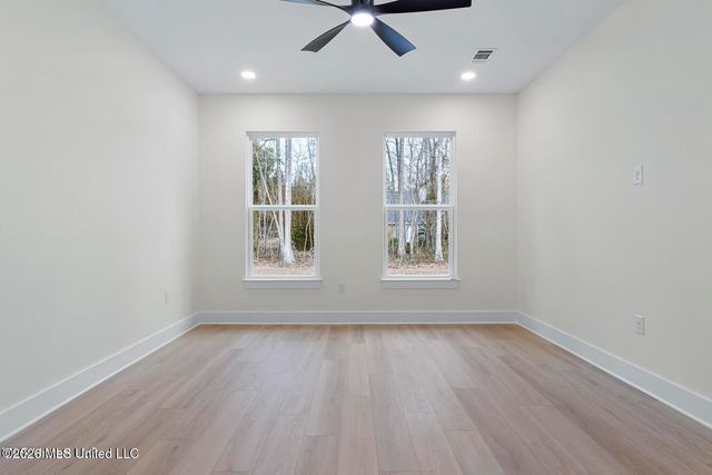 1612 Deer Street, Ocean Springs, MS 39564