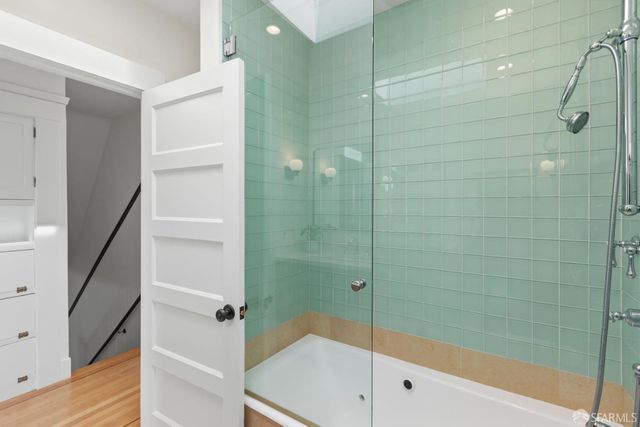 52 Meda Avenue, San Francisco, CA 94112