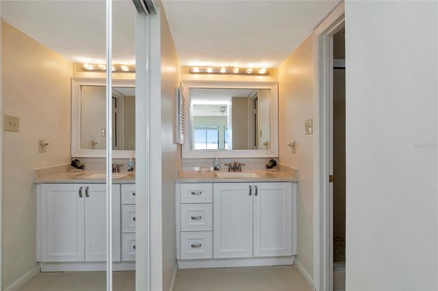 1813 MARINER DRIVE 147, Tarpon Springs, FL 34689