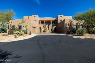 36601 N MULE TRAIN Road C33, Carefree, AZ 85377