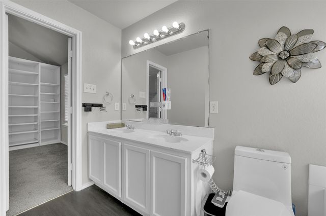 930 Timber Oaks Lane, Arlington, TX 76010