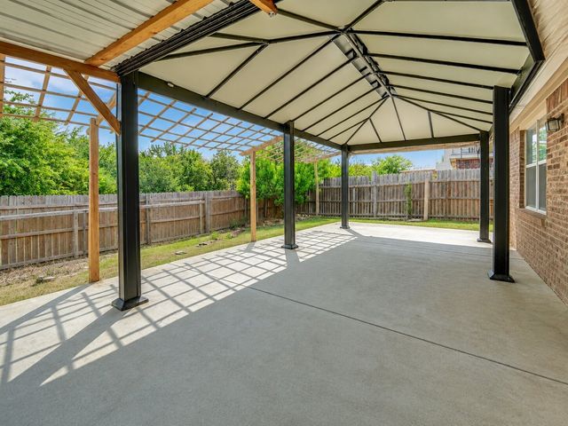 930 Timber Oaks Lane, Arlington, TX 76010