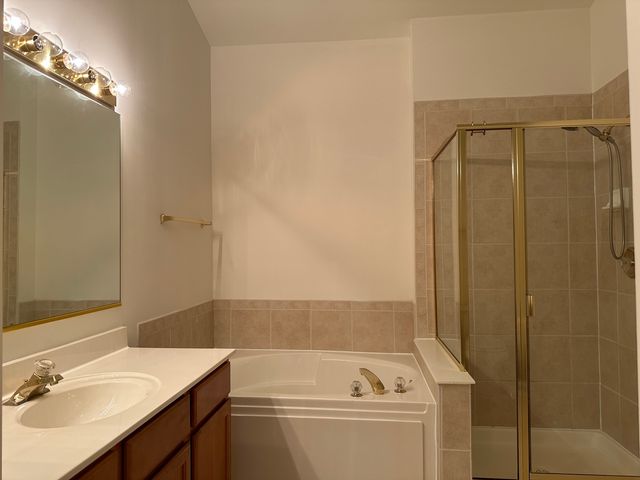 613 Prestwick Lane, Wheeling, IL 60090