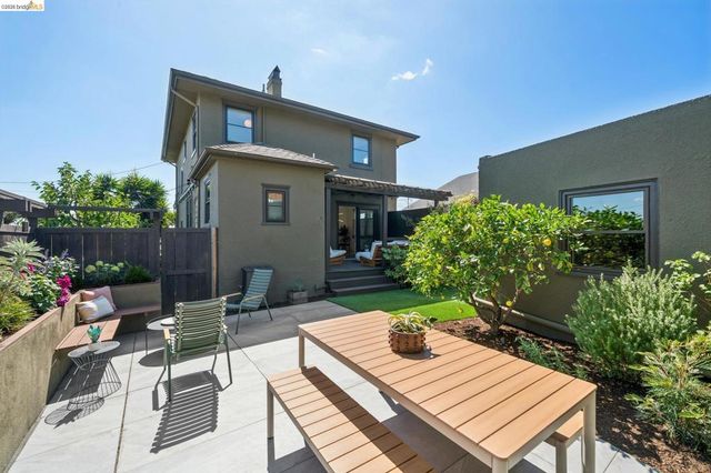 342 Elwood Ave, Oakland, CA 94610